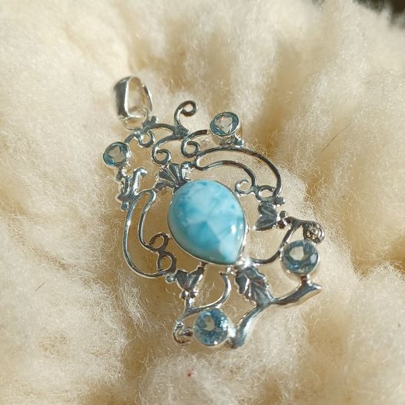 Lar y Mar stone with blue semiprecious stones likely topaz & 925… - Picture 1 of 7